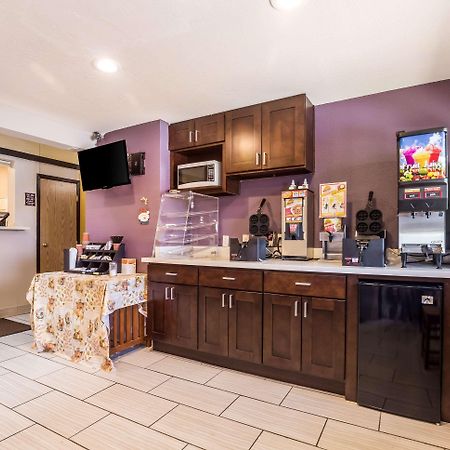 Rodeway Inn & Suites Big Water - Antelope Canyon Екстер'єр фото
