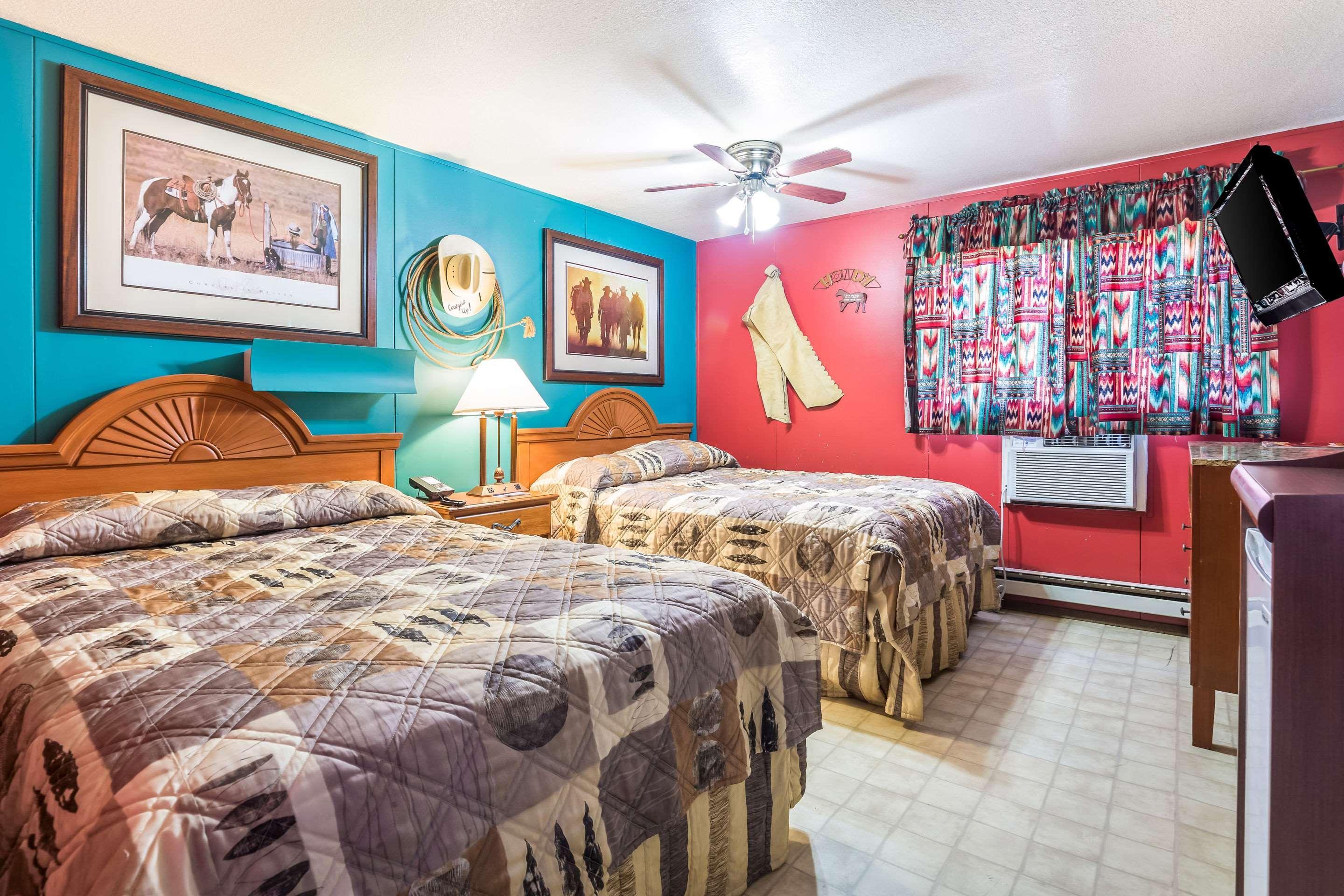 Rodeway Inn & Suites Big Water - Antelope Canyon Екстер'єр фото