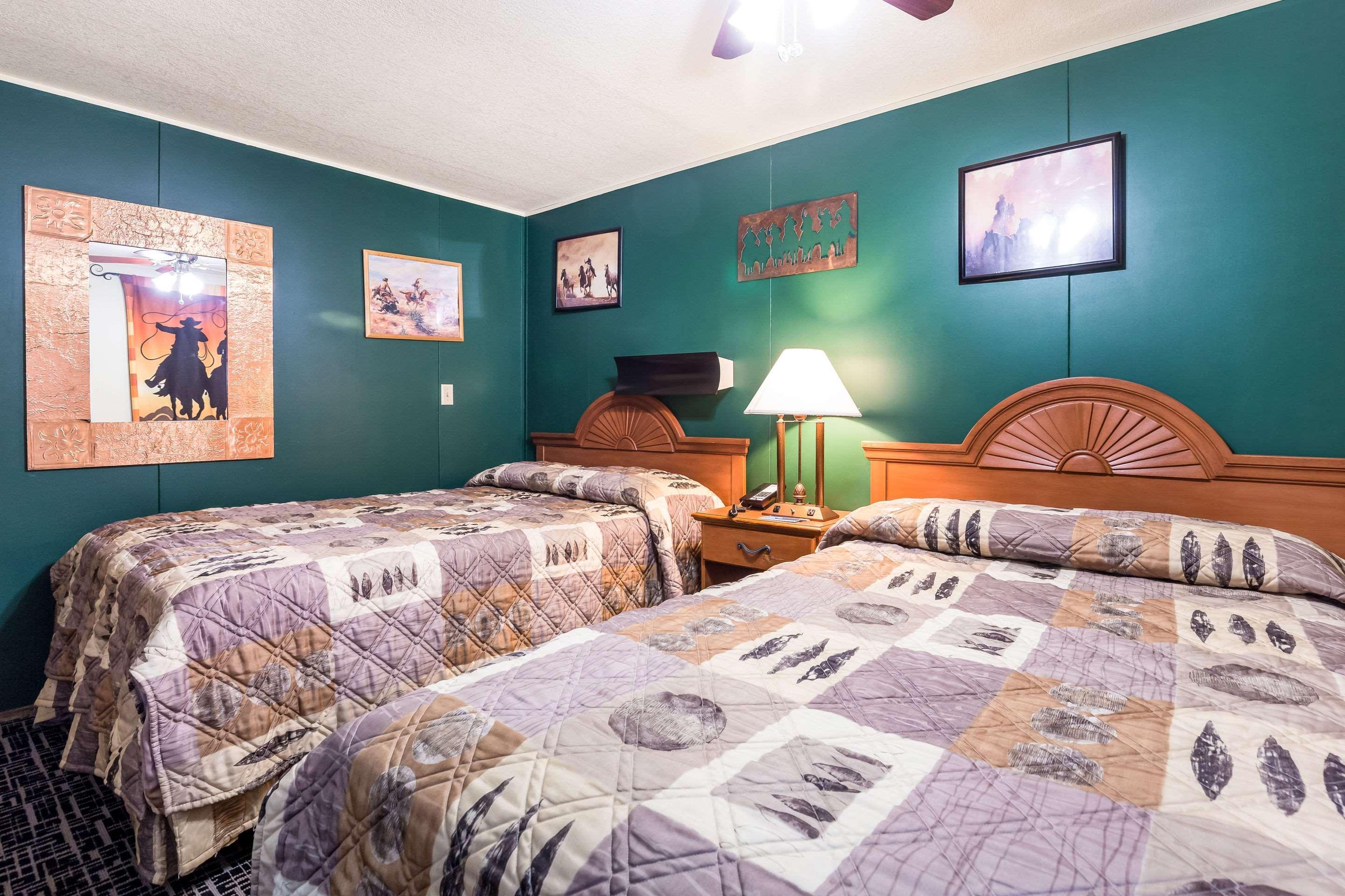 Rodeway Inn & Suites Big Water - Antelope Canyon Екстер'єр фото