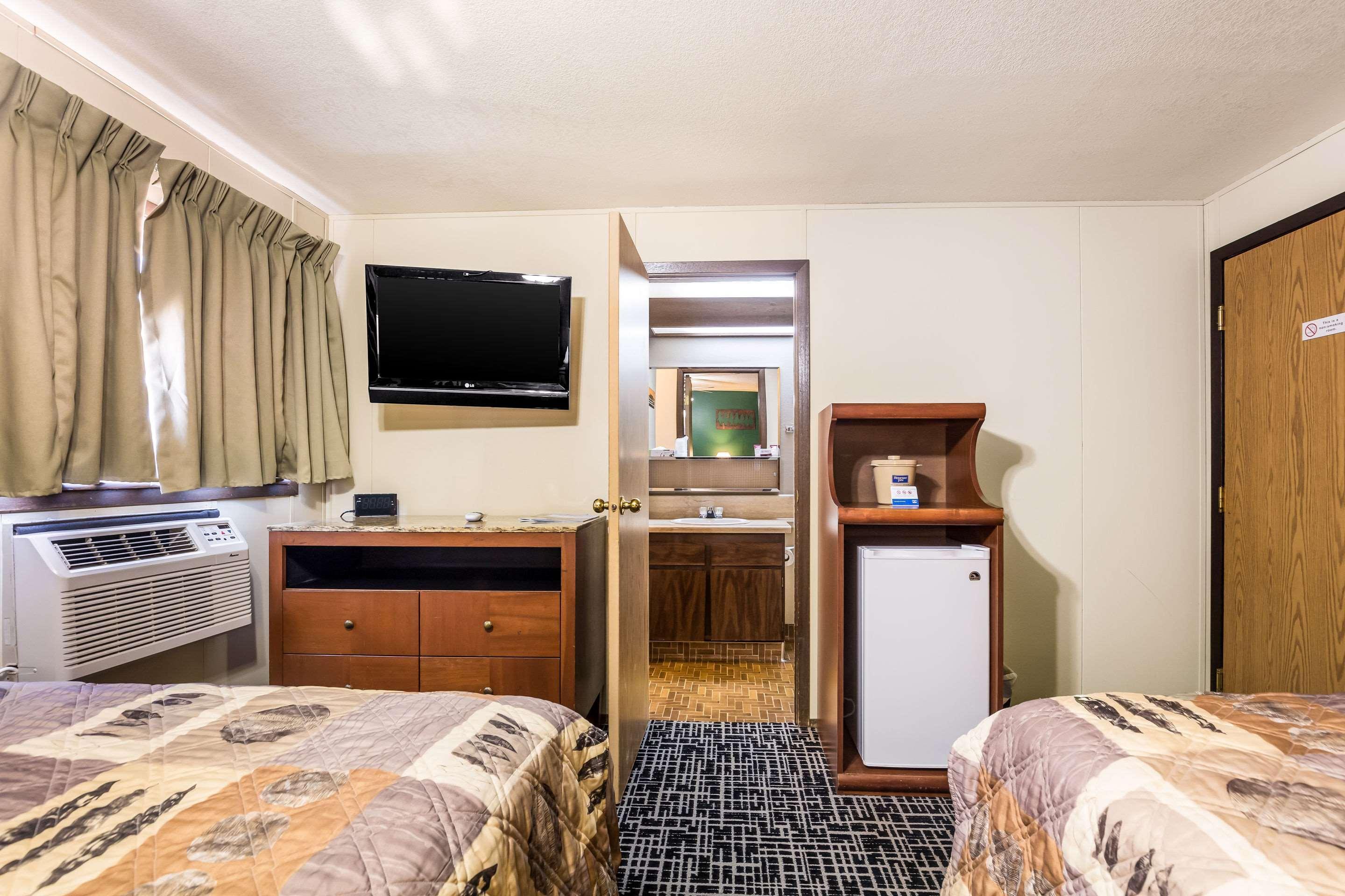 Rodeway Inn & Suites Big Water - Antelope Canyon Екстер'єр фото