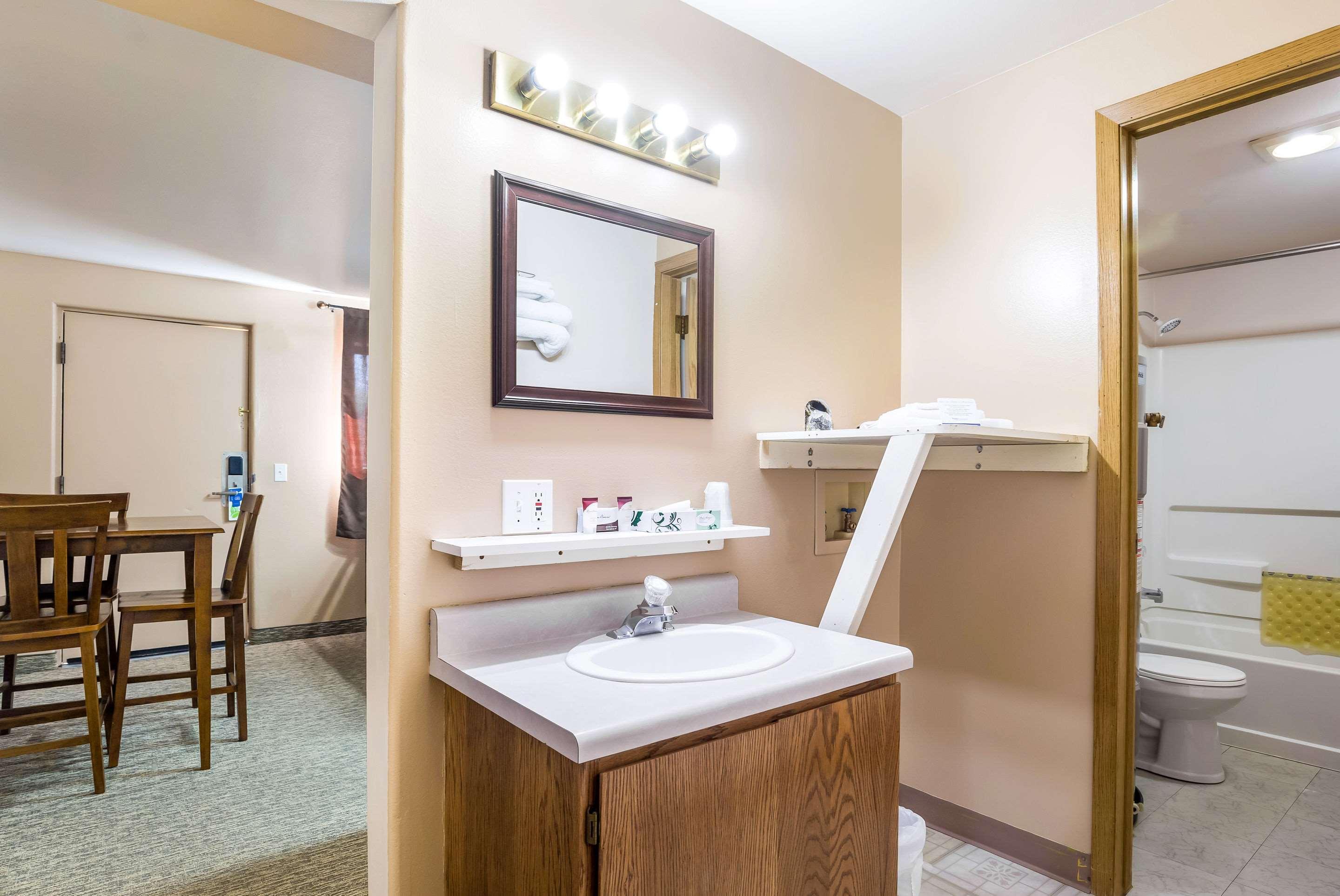 Rodeway Inn & Suites Big Water - Antelope Canyon Екстер'єр фото